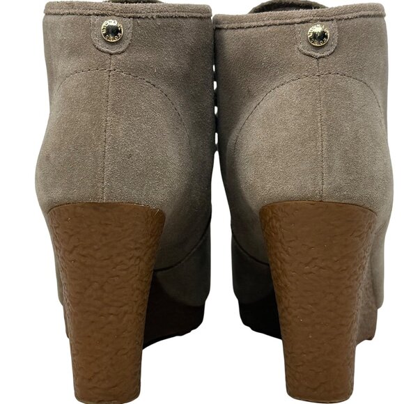 Michael Kors Rye Womens Wedge Beige Suede Bootie Gum Soles Size 7 Medium - Picture 3 of 9